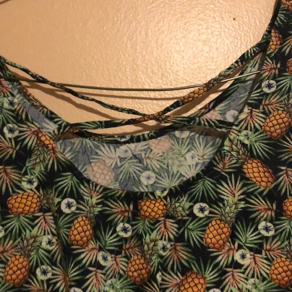 Top - Picture 3 of 3